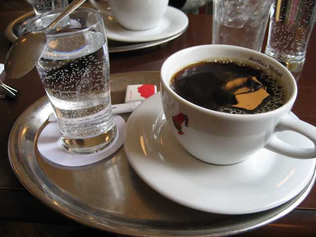 Кофе и сон: как кофеин влияет на продолжительность отдыха