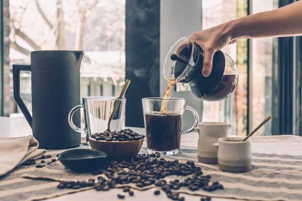 Очарование кофейных цветов: как кофейные зерна превращаются в ароматный напиток