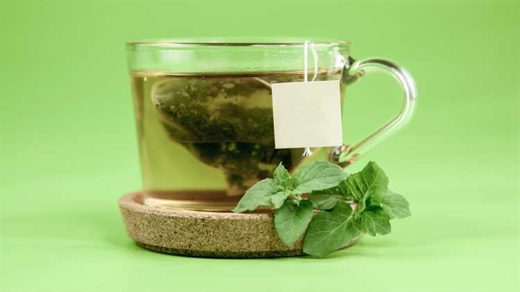 Польза зеленого чая для женского здоровья: влияние на гормональный фон